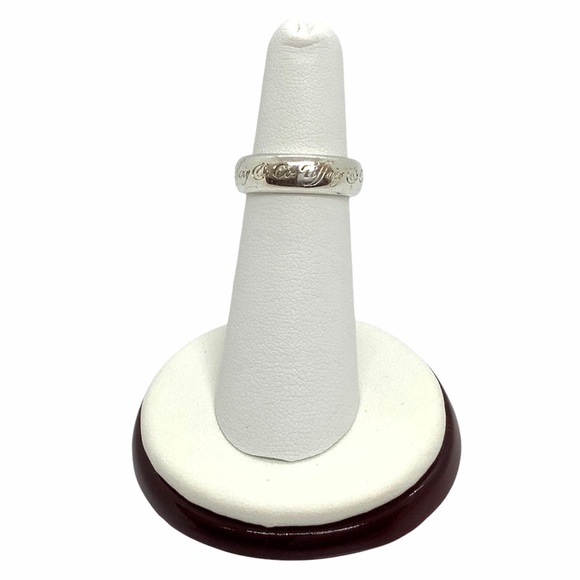 Tiffany & Co. Wide Script Notes Ring/Band size 5 - Picture 5 of 6